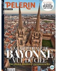 Bayonne- la cathédrale vue du ciel